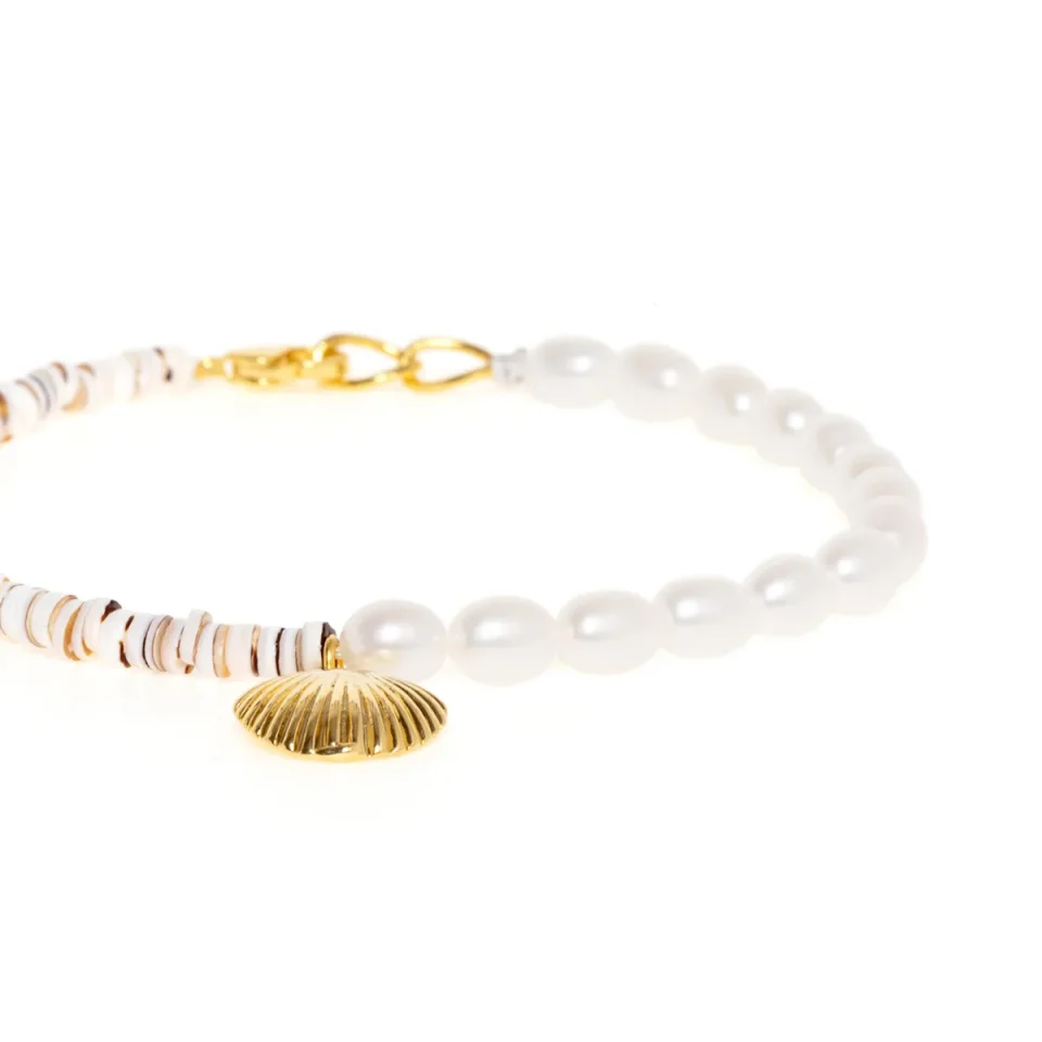 Rose Soleil - Shop online - bracciali da donna - bracciale double con perle e conchiglia - Mia